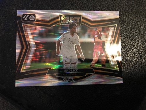 Endrick 2024 Panini Select Silver Halo