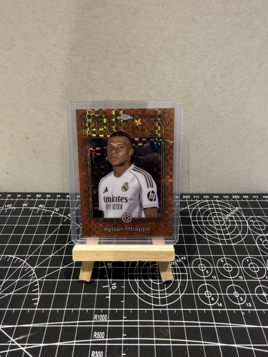 Kylian Mbappe Chrome Refractor