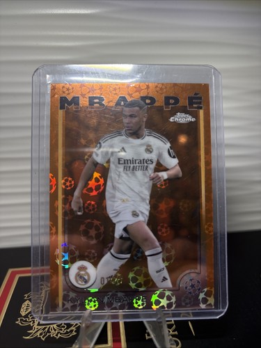 Kylian Mbappe Chrome Gold Starball