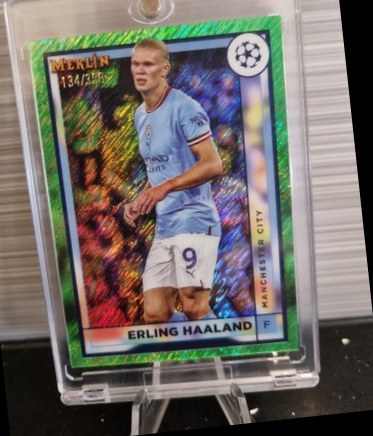 Erling Haaland 2022 Topps Merlin Chrome Neon Green Shimmer /350