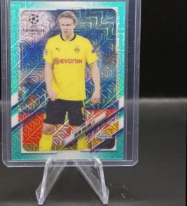 Erling Haaland 2020 Topps Chrome Light Blue Mojo /199