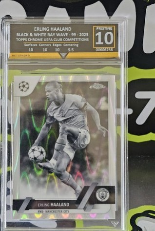Erling Haaland 2022 Topps Chrome UCC Black & White Raywave Refractor