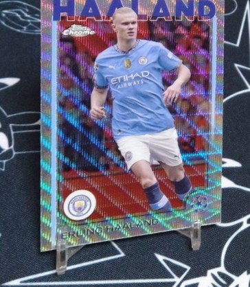 Erling Haaland Topps Chrome Wave