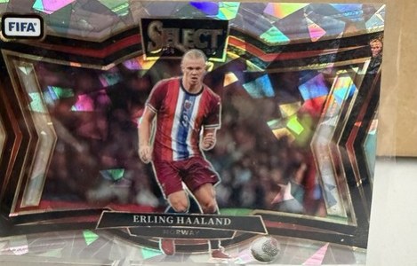 Erling Haaland 2024 Panini Select FIFA Pandora Prizm
