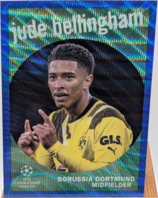 Jude Bellingham 2022 Topps Chrome Blue Wave /75