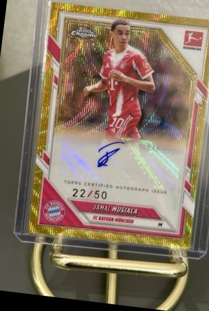 Jamal Musiala 2025 Topps Chrome Bundesliga True Gold Wave /50