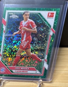 Jamal Musiala 2025 Topps Bundesliga Chrome Green Sparkle /99
