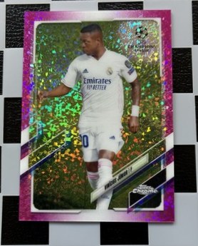 Vinicius Junior 2020 Topps Chrome UCL Pink Mini-Diamond /175