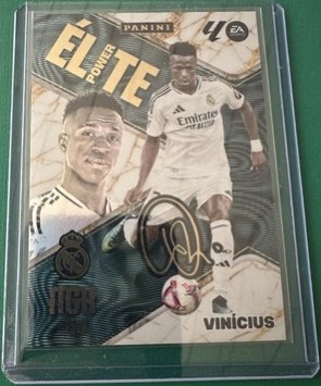 Vinicius Junior Panini Megacracks /26