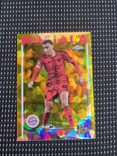 Jamal Musiala 2024 Topps Chrome Sapphire Cracked Ice /50