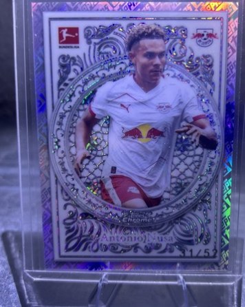 Antonio Nusa 2025 Topps Chrome /52