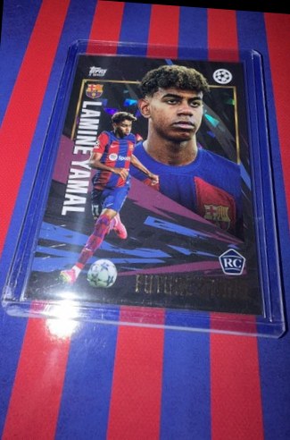 Lamine Yamal Topps Chrome Cracked Ice