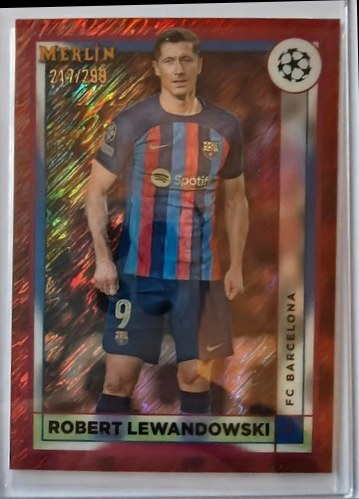 Robert Lewandowski 2022 Topps Merlin Chrome Rose Gold Shimmer /299