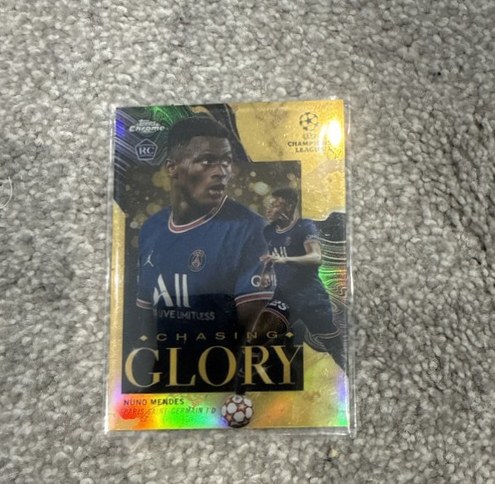 Nuno Mendes 2021 Topps Chrome Gold Refractor /50